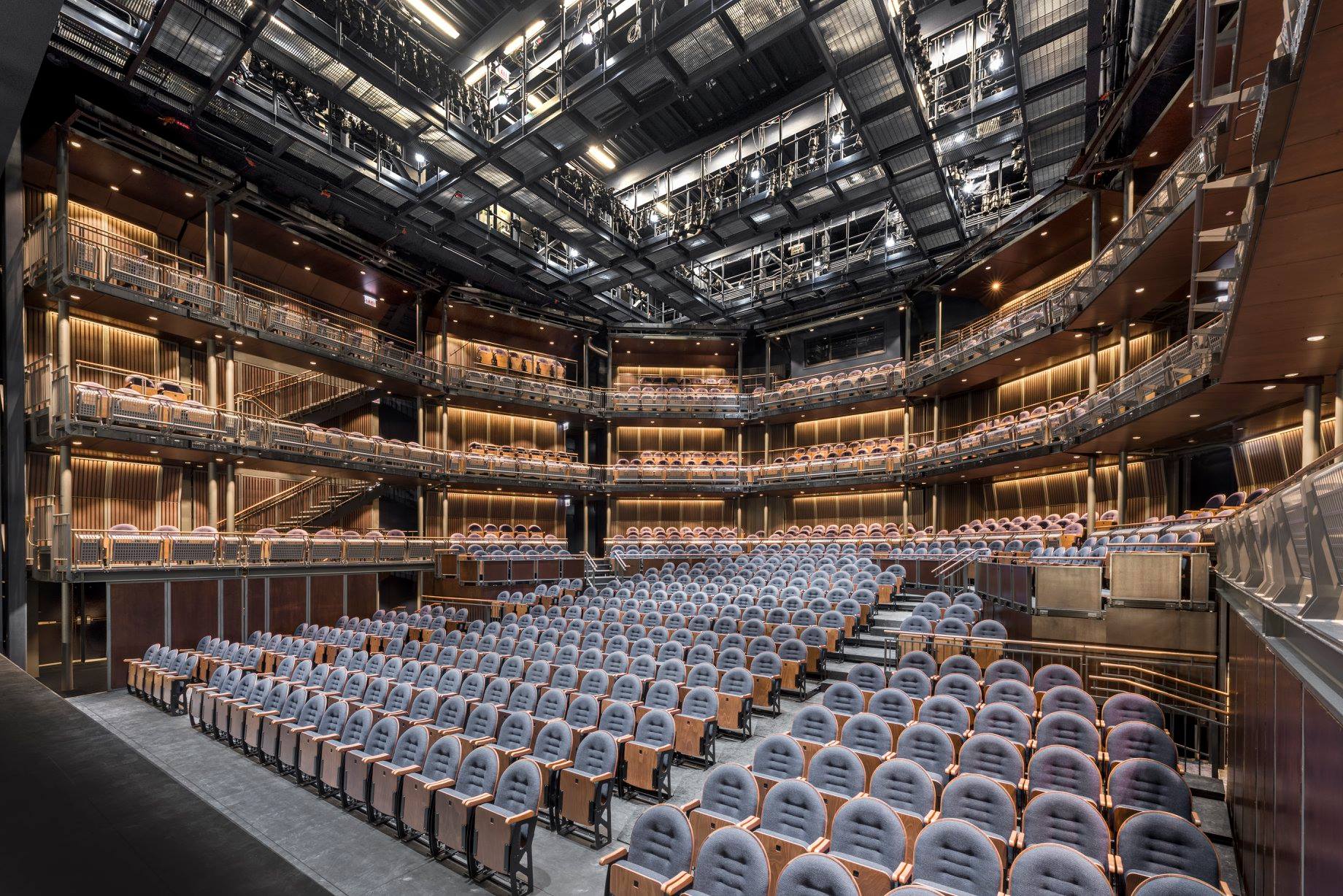 Chicago Shakespeare Theatre At Navy Pier Block Electric